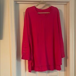 Livi Active Fuchsia Long Sleeve Top